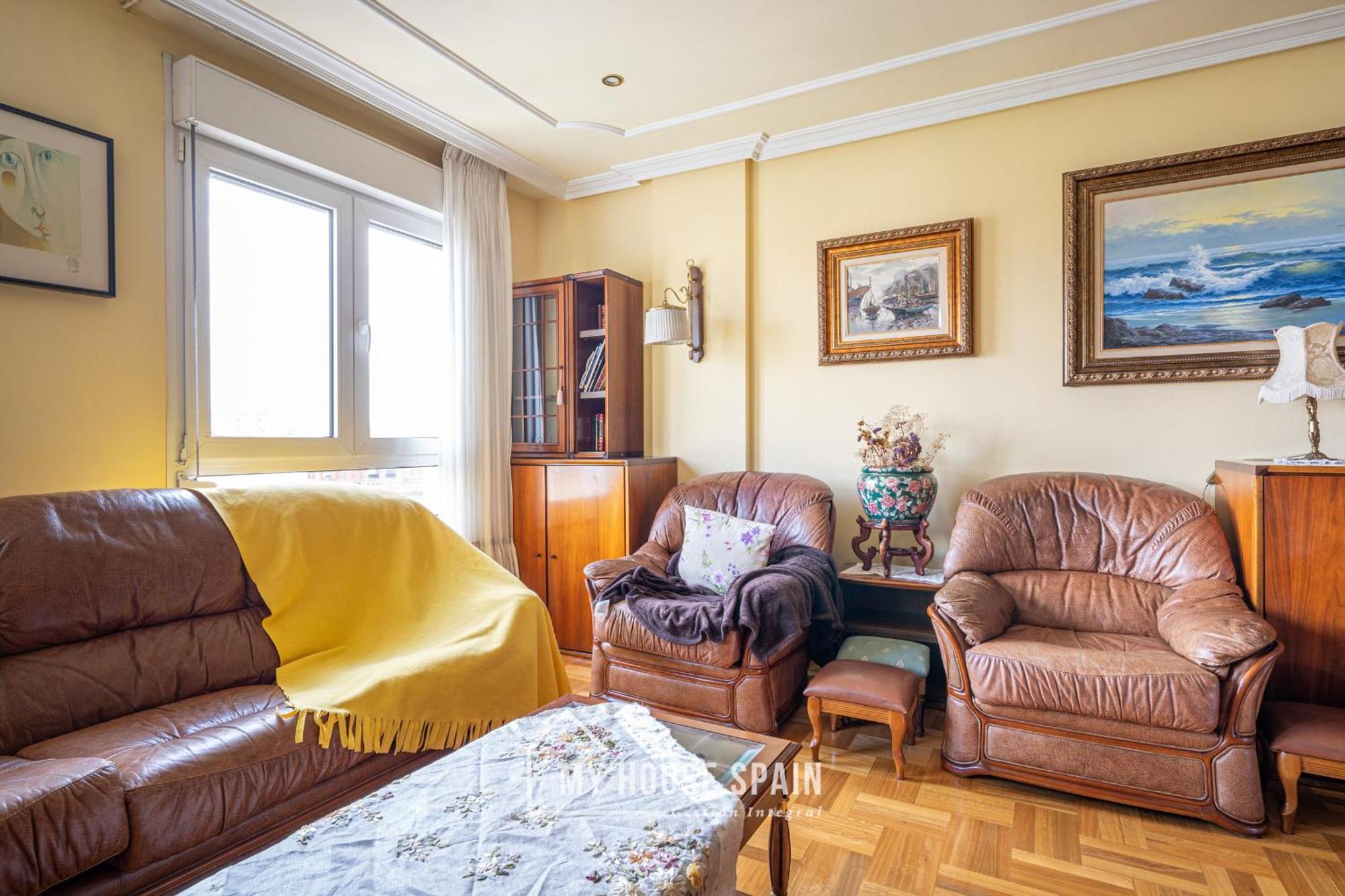 Myhousespain - Amplio Apartamento Con Vistas En Pleno Centro Gijón Eksteriør bilde