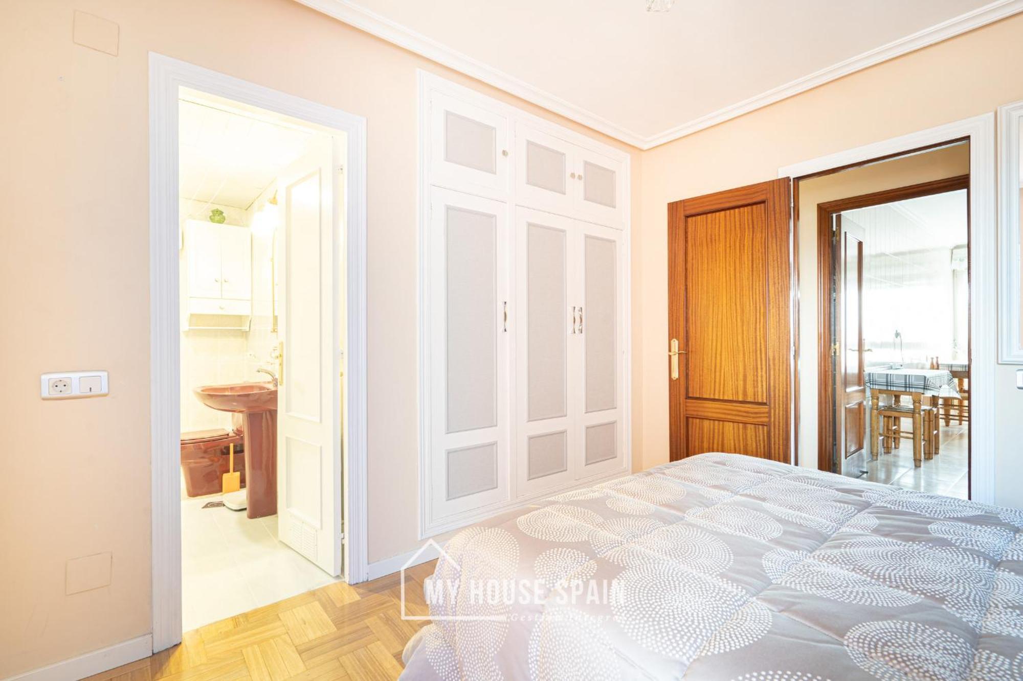 Myhousespain - Amplio Apartamento Con Vistas En Pleno Centro Gijón Eksteriør bilde