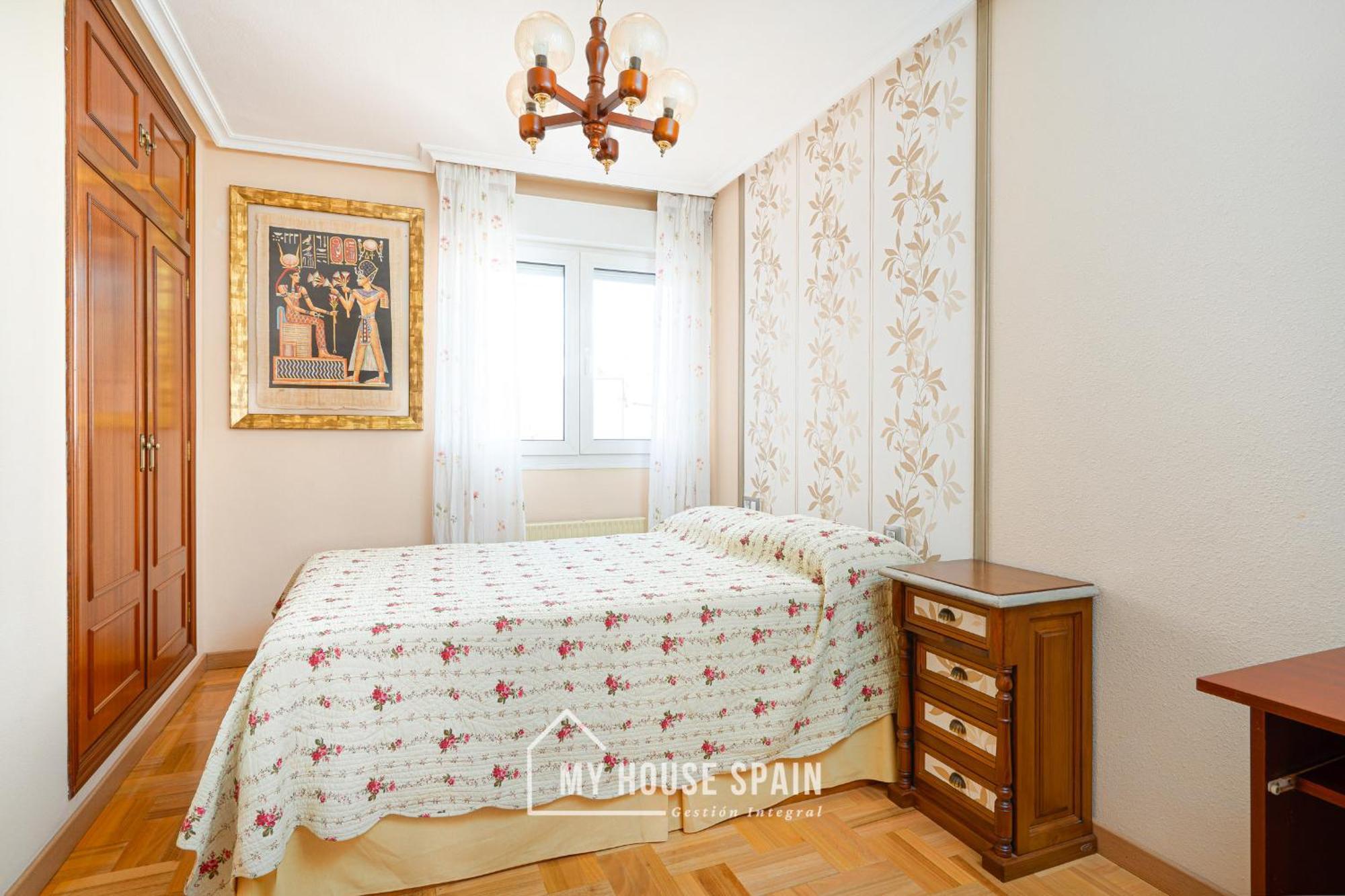 Myhousespain - Amplio Apartamento Con Vistas En Pleno Centro Gijón Eksteriør bilde
