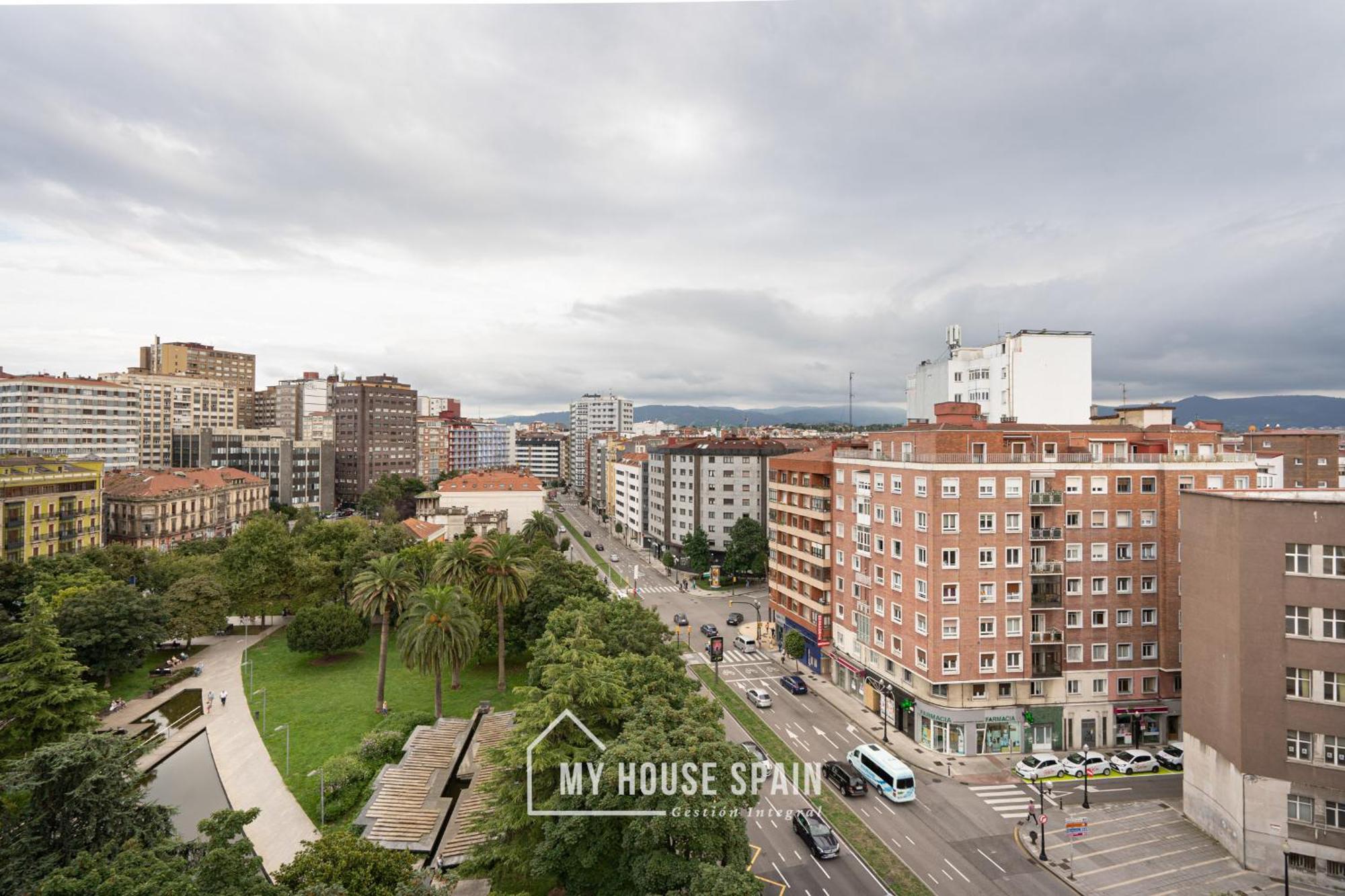 Myhousespain - Amplio Apartamento Con Vistas En Pleno Centro Gijón Eksteriør bilde