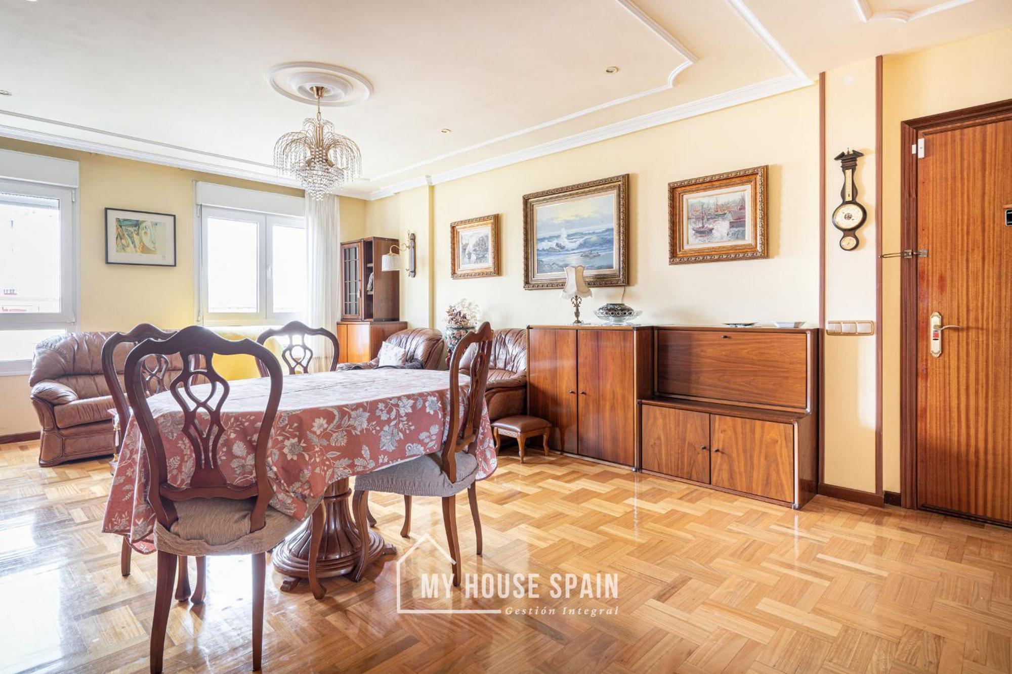 Myhousespain - Amplio Apartamento Con Vistas En Pleno Centro Gijón Eksteriør bilde