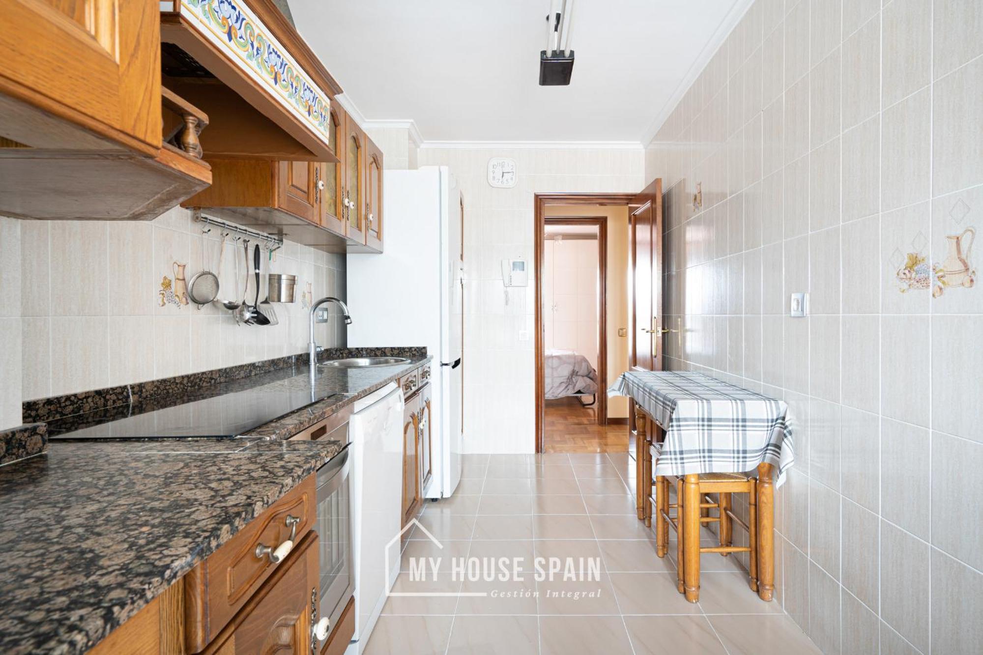 Myhousespain - Amplio Apartamento Con Vistas En Pleno Centro Gijón Eksteriør bilde