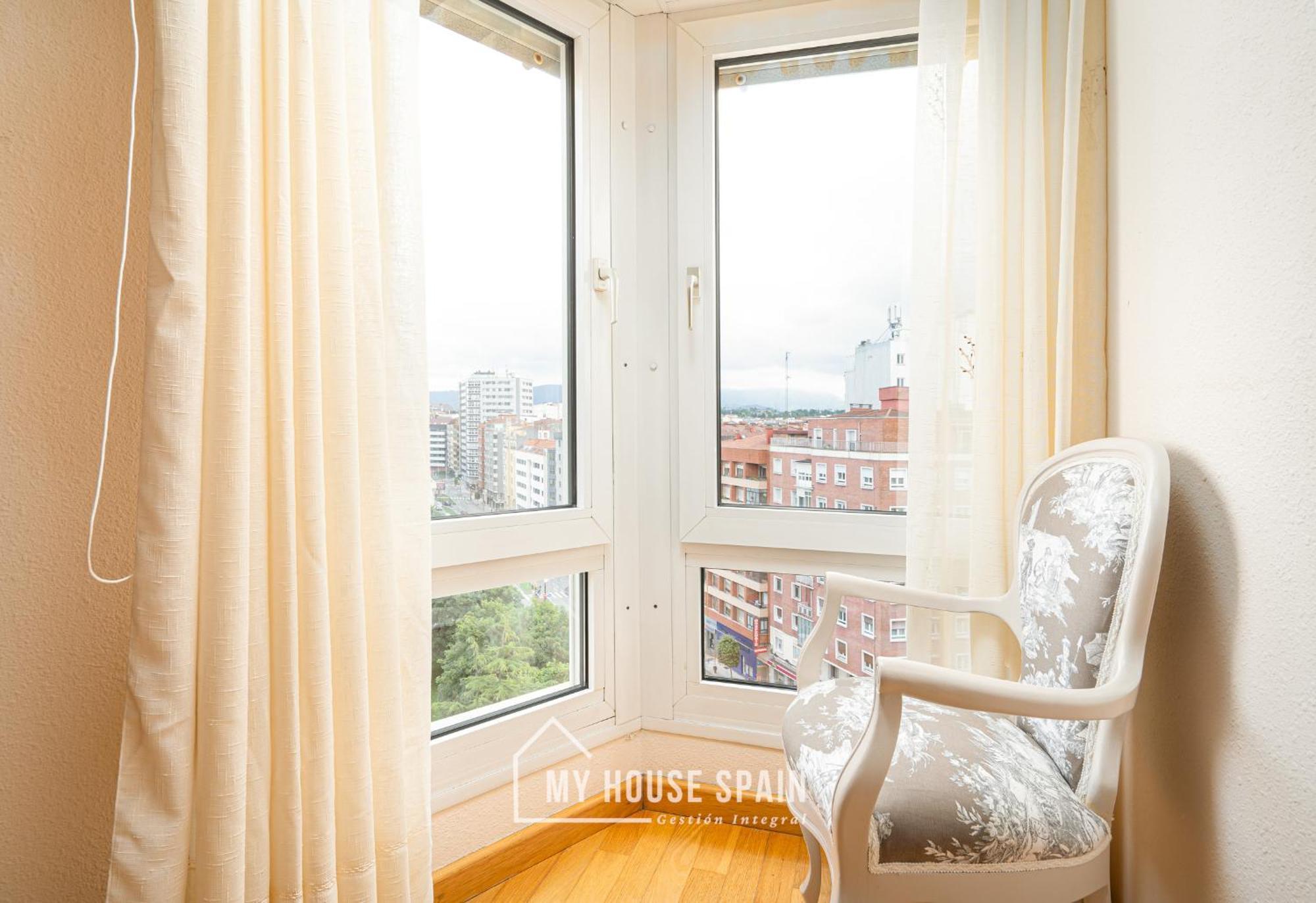Myhousespain - Amplio Apartamento Con Vistas En Pleno Centro Gijón Eksteriør bilde